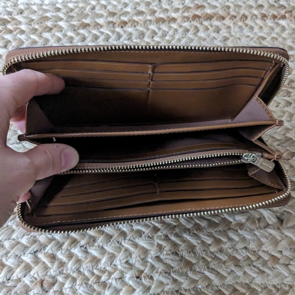 Coach accordion zip wallet - Picture 4 of 5